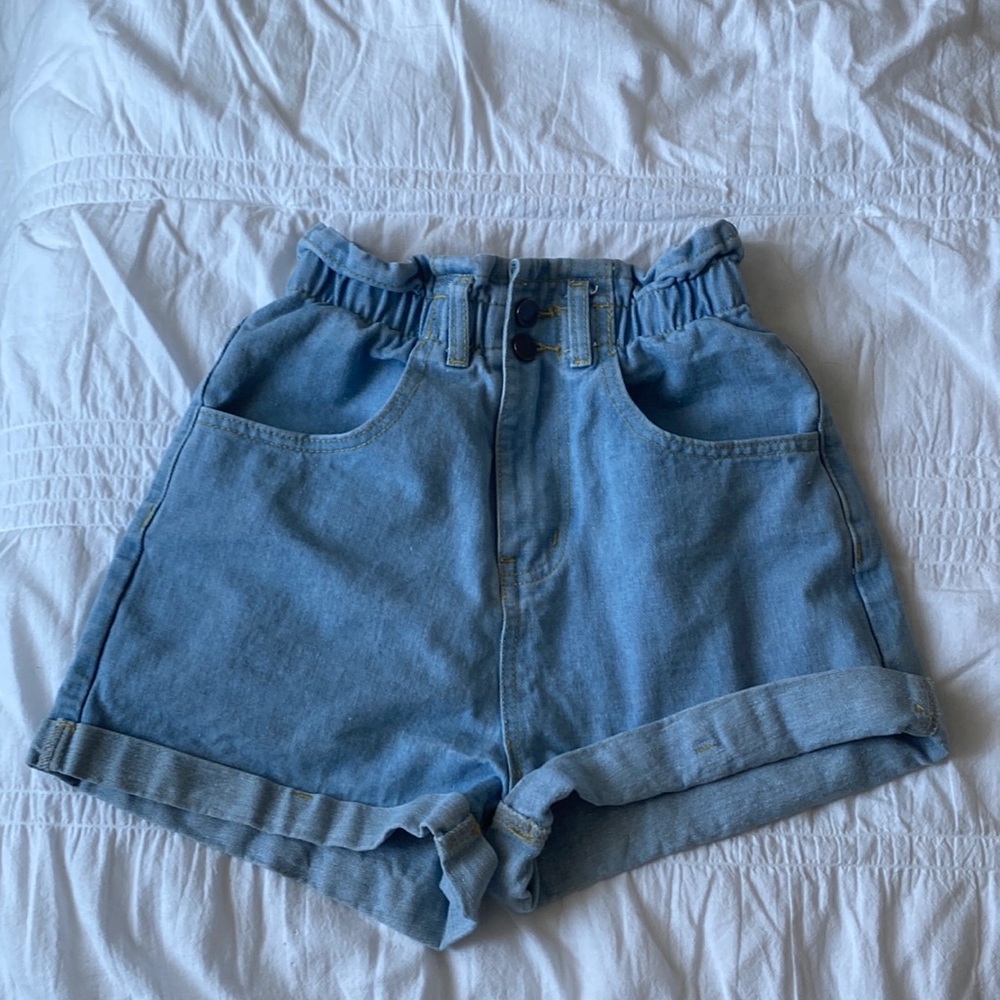 High wasted jean shorts XS